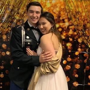 Meet your Posher, Destiny